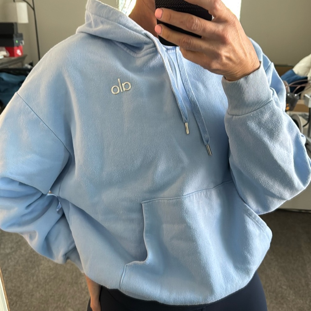 ALO Yoga Light Blue Hoodie - Picture 3 of 10